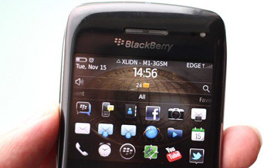 Blackberry-Bold-9790-4