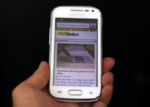 Samsung-Galaxy-Ace-2-3