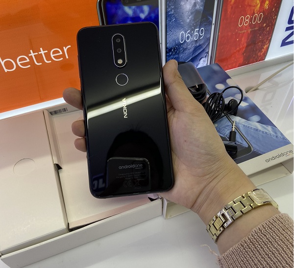 Điện thoại Nokia 6.1 Plus - Hàng trưng bày