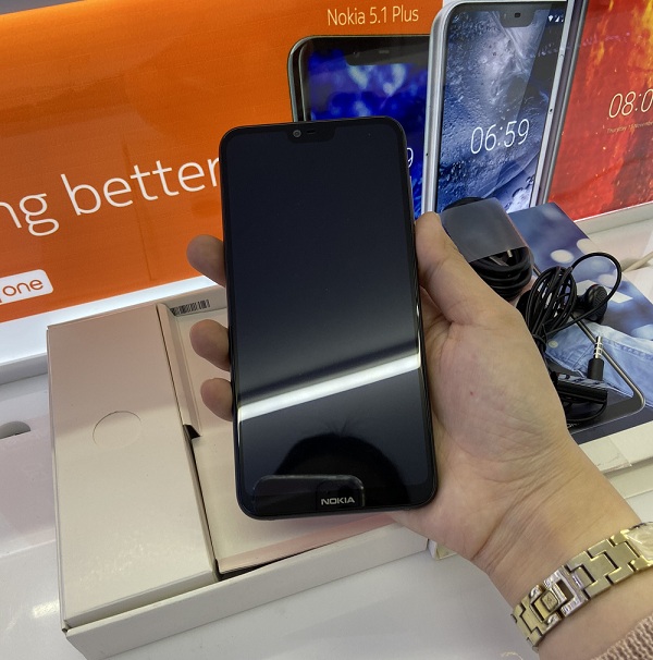 Điện thoại Nokia 6.1 Plus - Hàng trưng bày