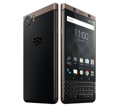 Điện toại BlackBerry KEYone Bronze Edition với tông màu chủ đạo là đen và vàng đồng