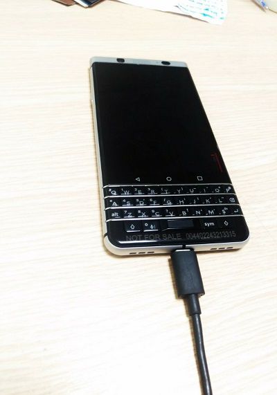 blackberry-keyone-26