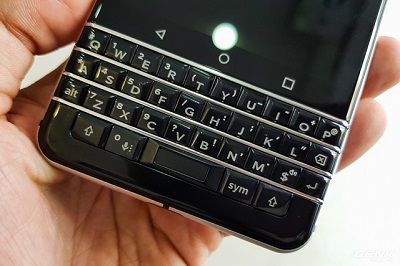 blackberry-keyone-3