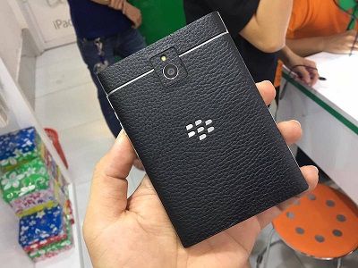 da-blackberry-passport-handmade-da-that-2