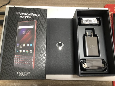 Blackberry Key 2 LE 4GB/64GB - Hàng trưng bày, bảo hành 12 tháng.