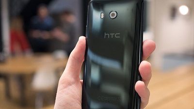 htc-u11-18