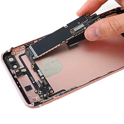 Hổ trợ Chip mạnh mẽ dành cho Iphone X.