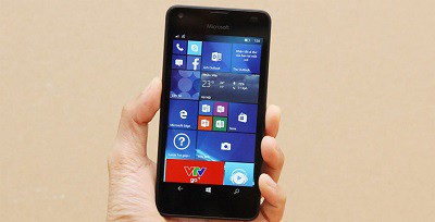 man-hinh-microsoft-lumia-550