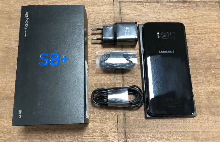 Điện thoại Samsung Galaxy S8 Plus - Hàng trưng bày