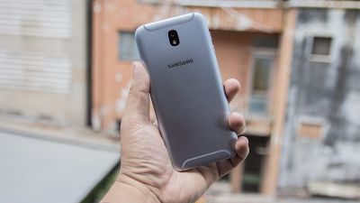 samsung-galaxy-j7-pro-2