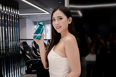 Samsung Galaxy S10+ ra mắt 