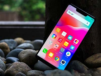 Giao diện hiển thị tuyệt vời của Sharp Aquos S3.