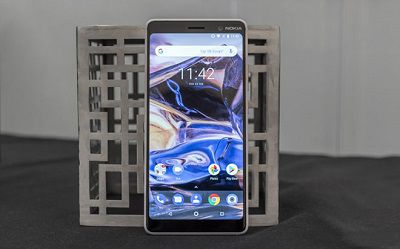 Nokia 7 Plus chính thức ra mắt.