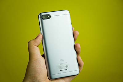 Mặt sau của Xiaomi Redmi 6A.