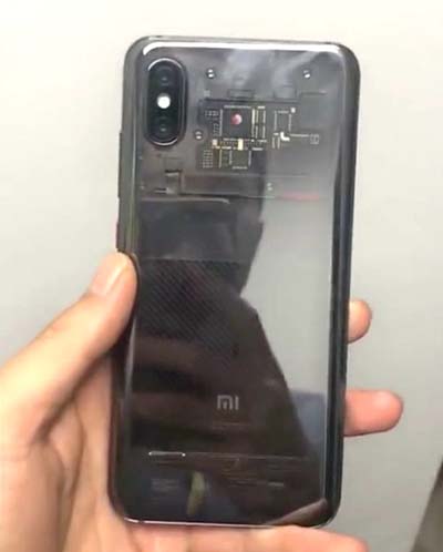 Hình ảnh rò rỉ thiết kế mặt sau của Xiaomi Mi 8