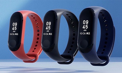 Với 3 màu sắc cơ bản: Đen, Xanh đen và Đỏ trên Xiaomi Mi Band 4