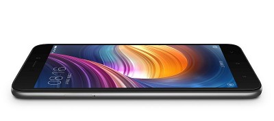 Màn hình sắc nét với công nghệ IPS trên Xiaomi Redmi 5A