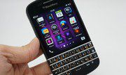 BlackBerry Q10 bàn phím Thái giá 5 triệu đồng về Việt Nam